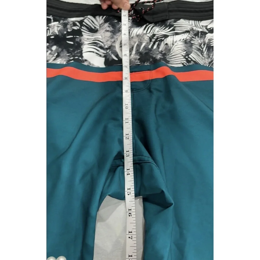 Old Navy California Mens Swim Shorts Size 38 Teal Green With Floral Design